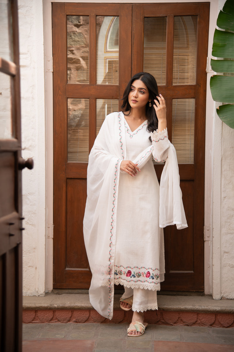 Yasmin Kurta Set