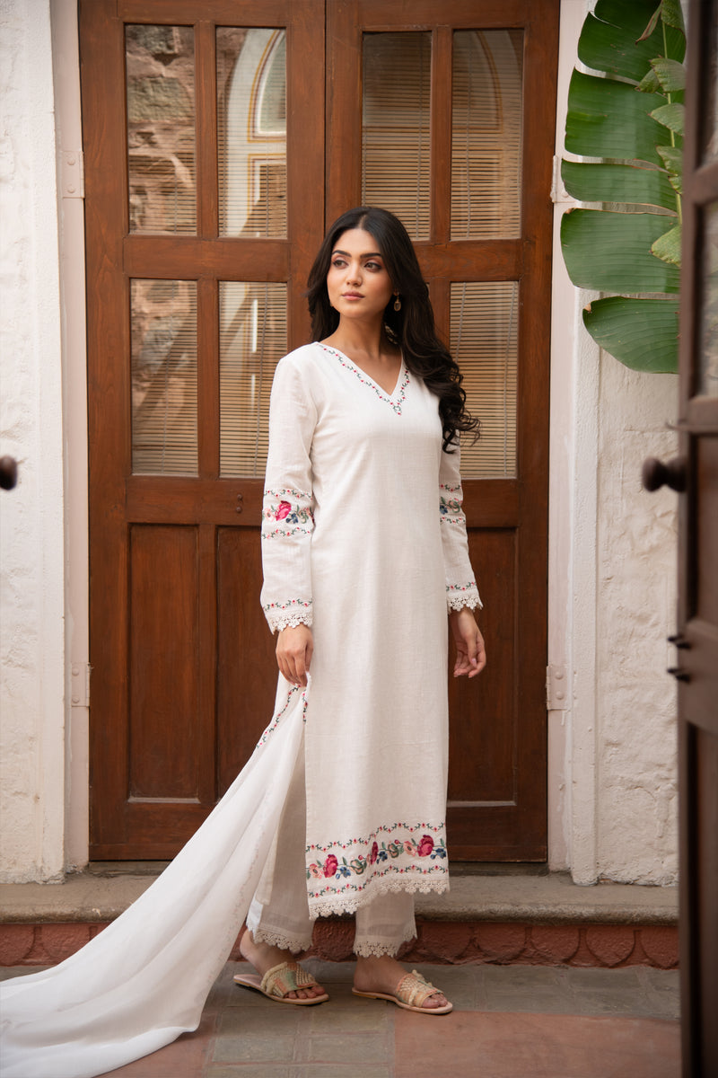 Yasmin Kurta Set