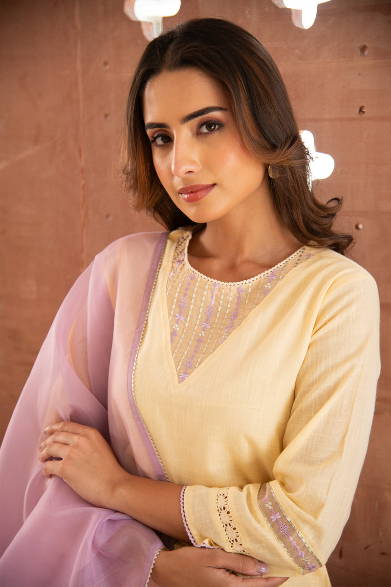 Zeenat Kurta Set