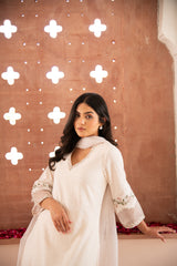 Off White Nayla Kurta Set