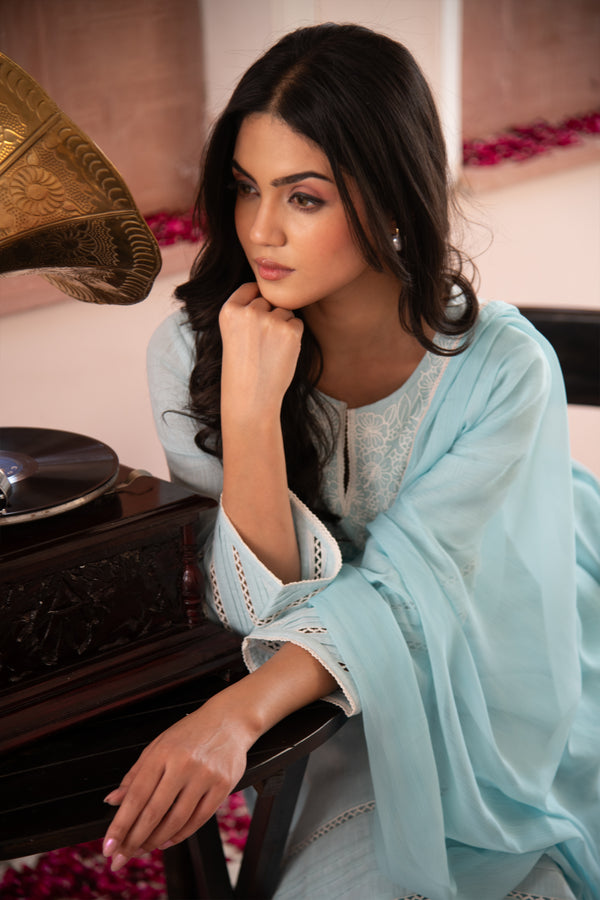 Blue Inayat Kurta Set