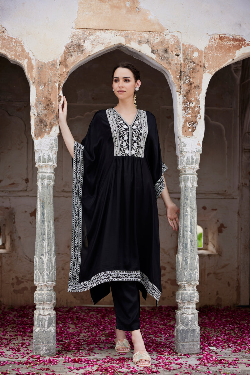 Fiza Black Kaftan set