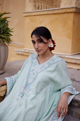 Alia kaftan set