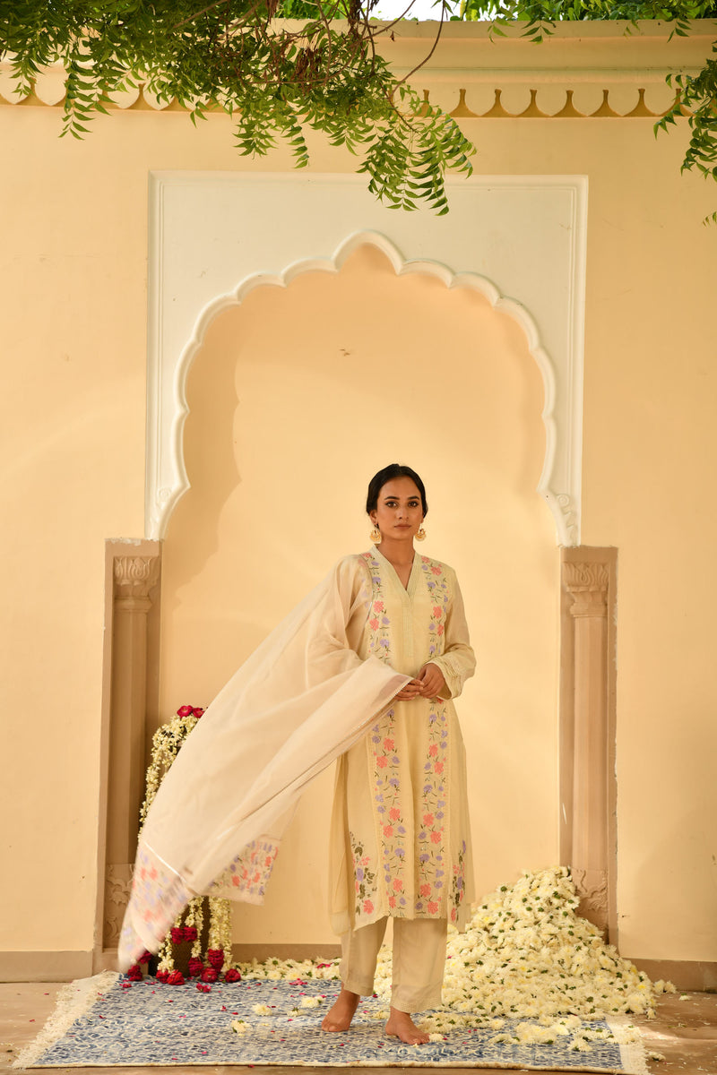 Naaz Kurta Set