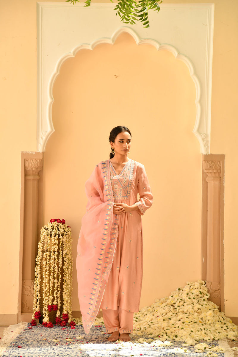 Ruhani Kurta Set