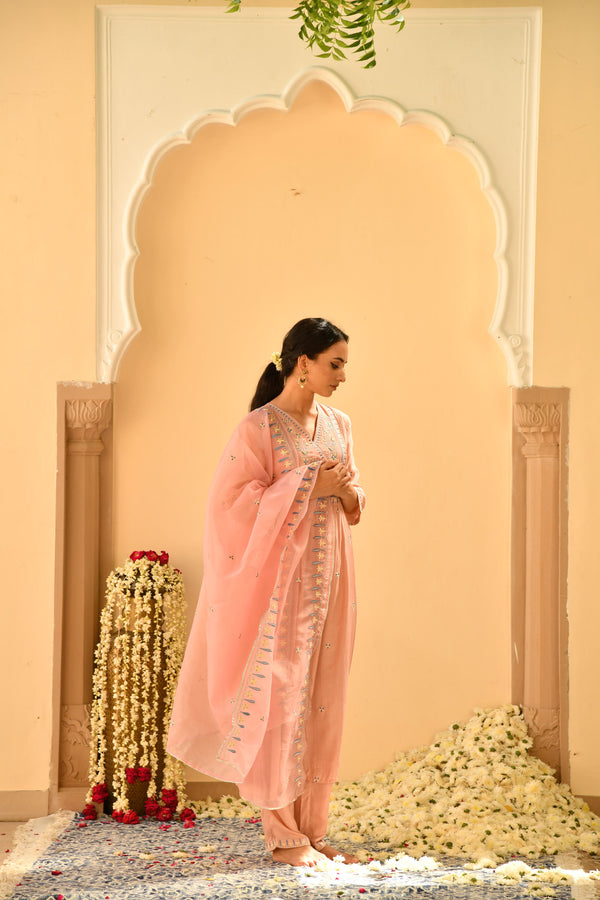 Ruhani Kurta Set