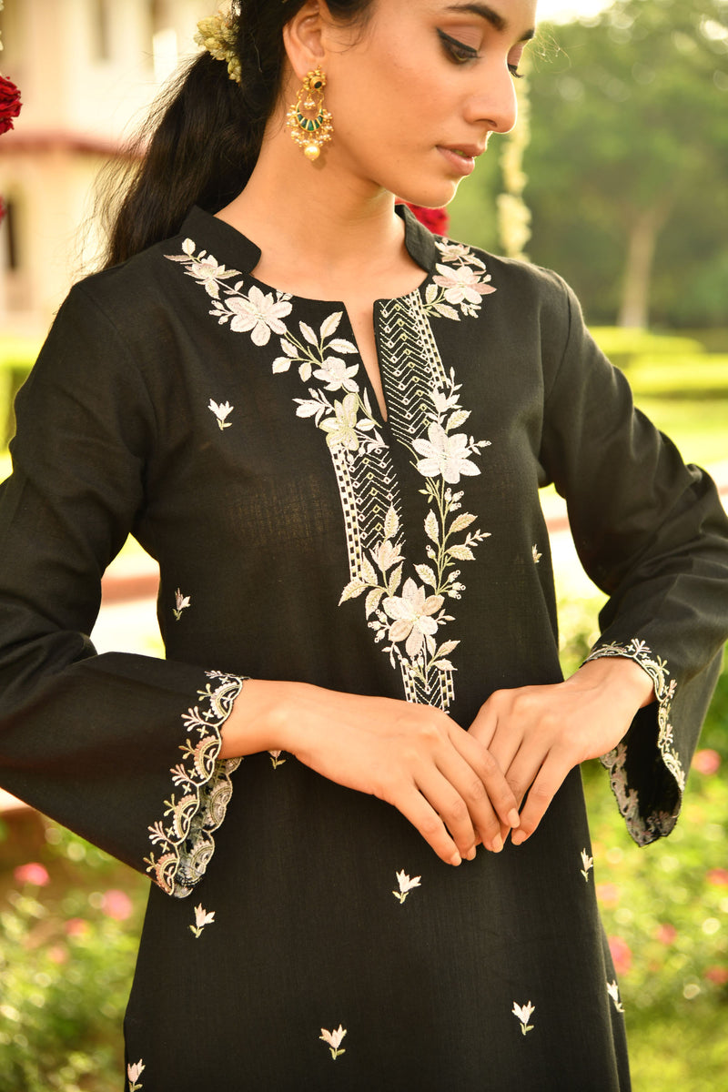 Zoya Kurta Set